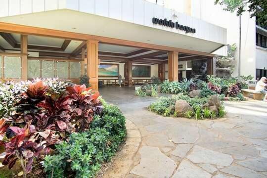 Beautifully Renovated 32Nd Floor Deluxe Ocean View Waikiki Condo Condo Honolulu Exterior photo