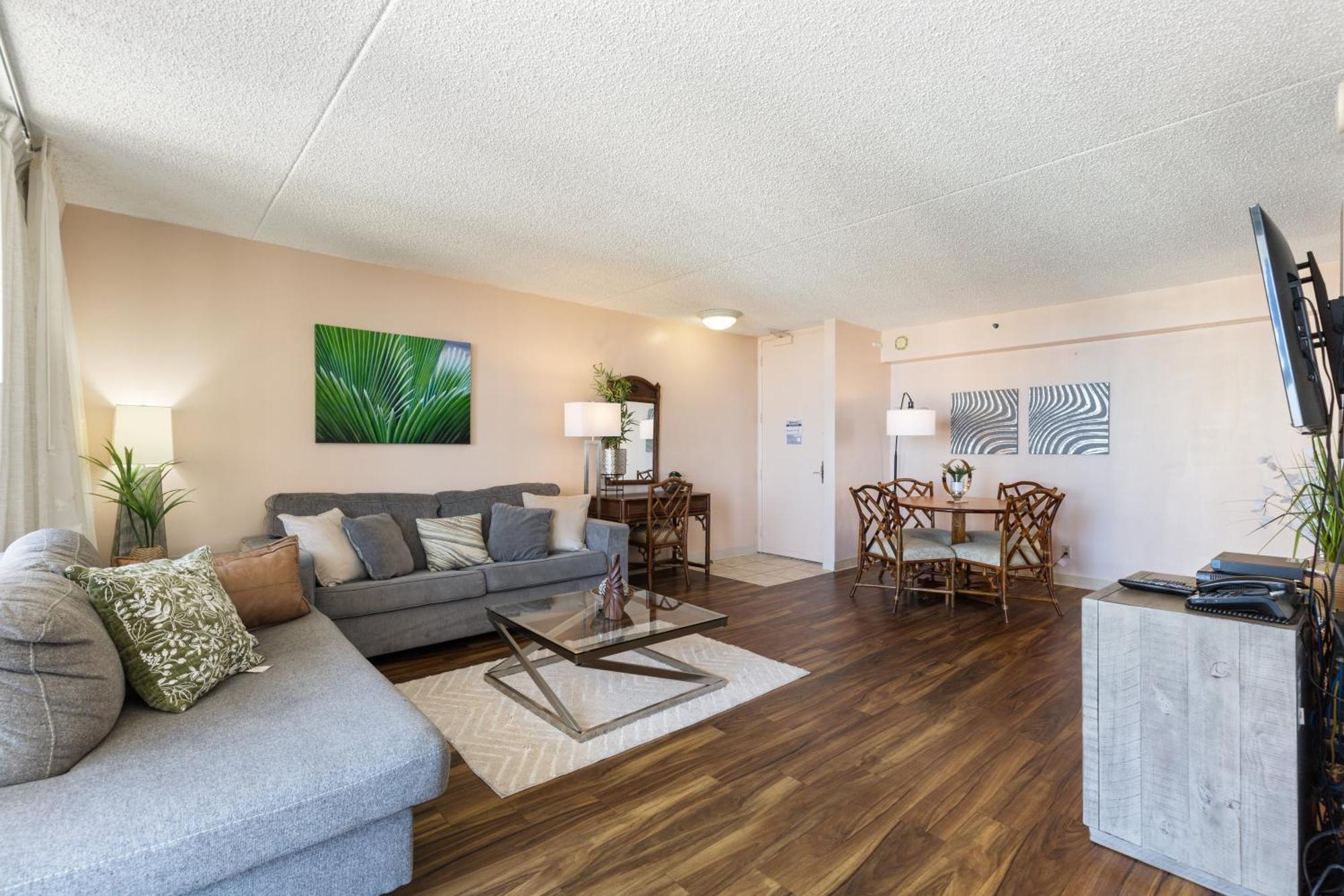 Beautifully Renovated 32Nd Floor Deluxe Ocean View Waikiki Condo Condo Honolulu Exterior photo