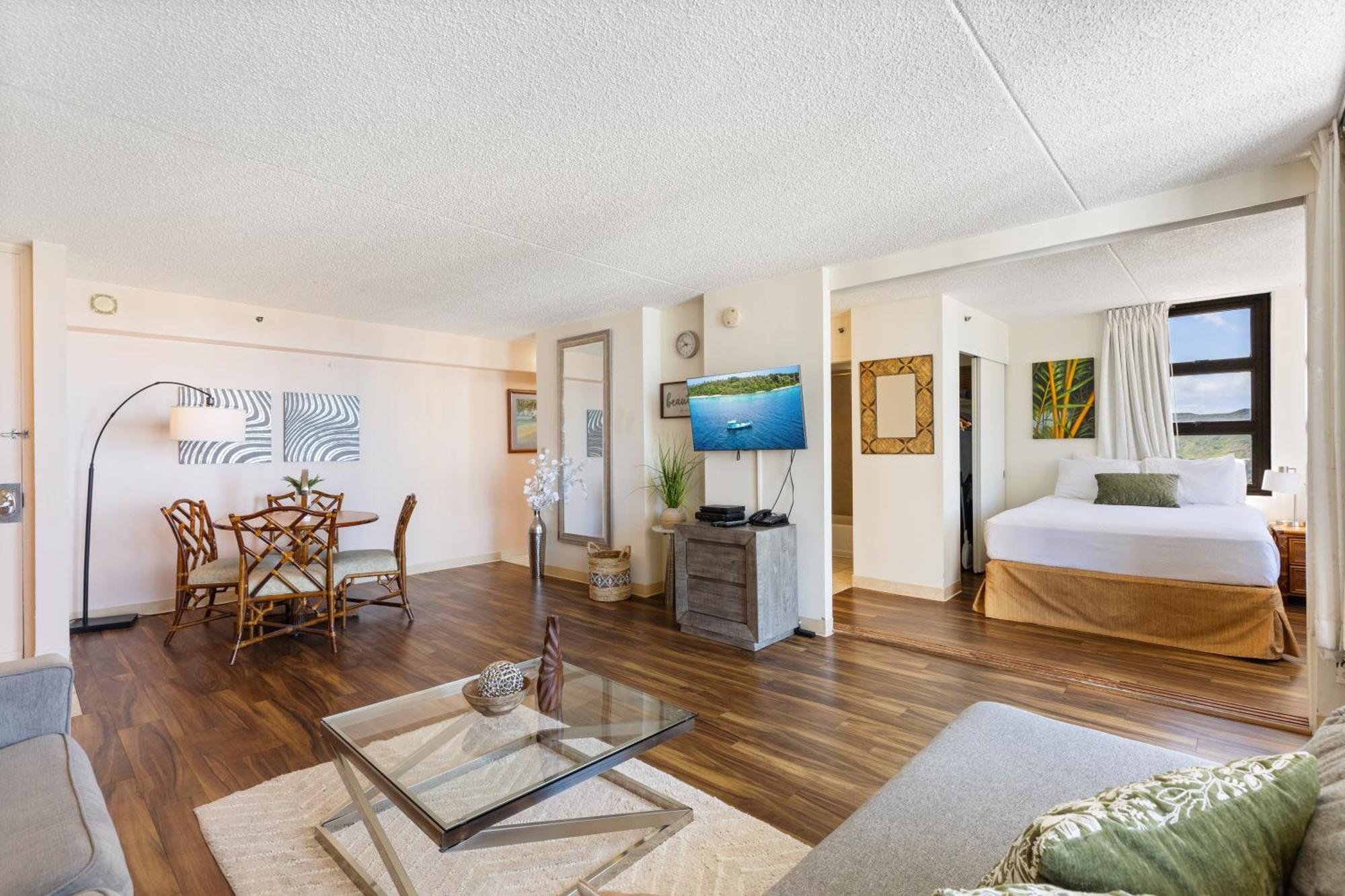 Beautifully Renovated 32Nd Floor Deluxe Ocean View Waikiki Condo Condo Honolulu Exterior photo