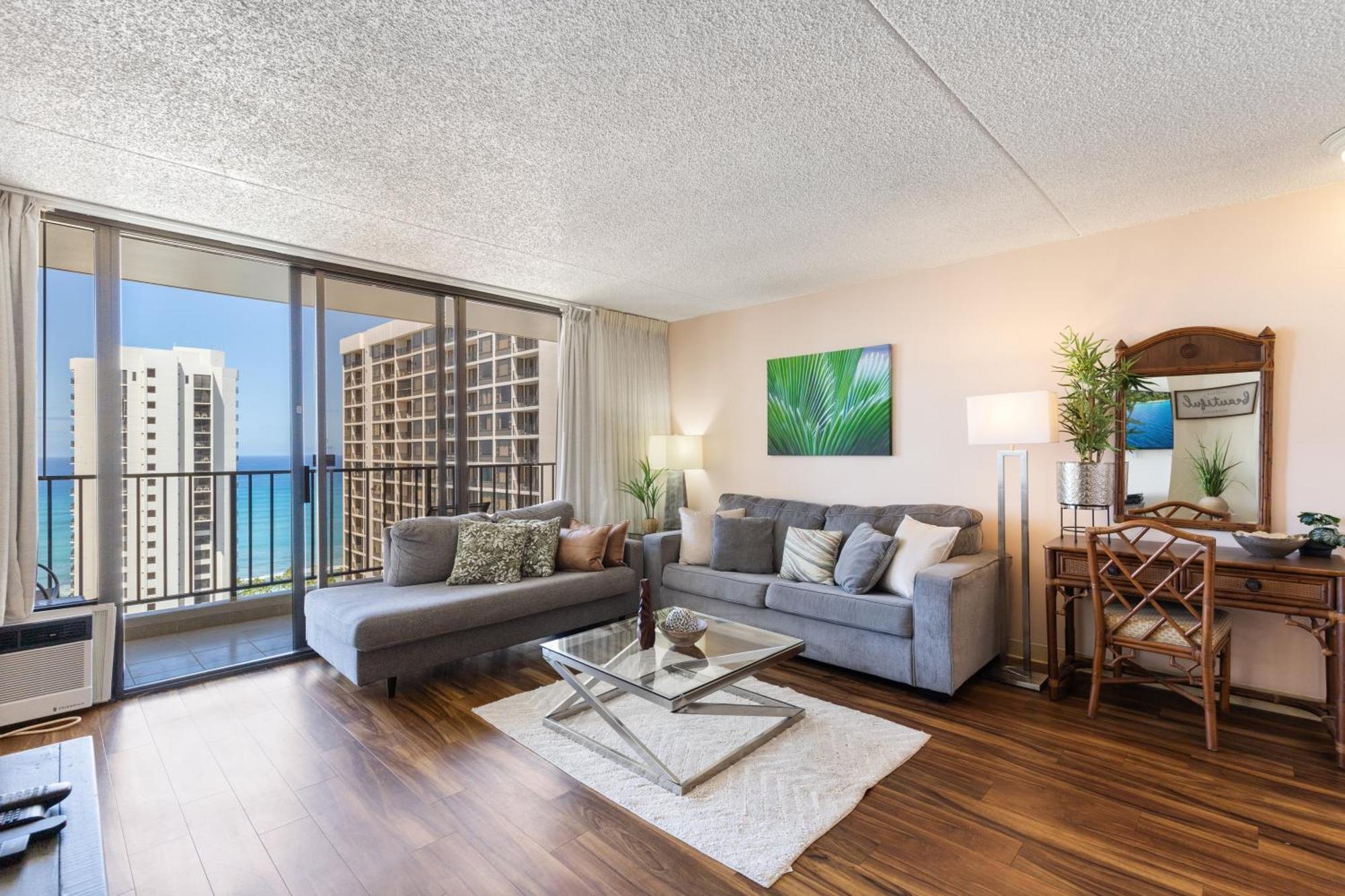 Beautifully Renovated 32Nd Floor Deluxe Ocean View Waikiki Condo Condo Honolulu Exterior photo